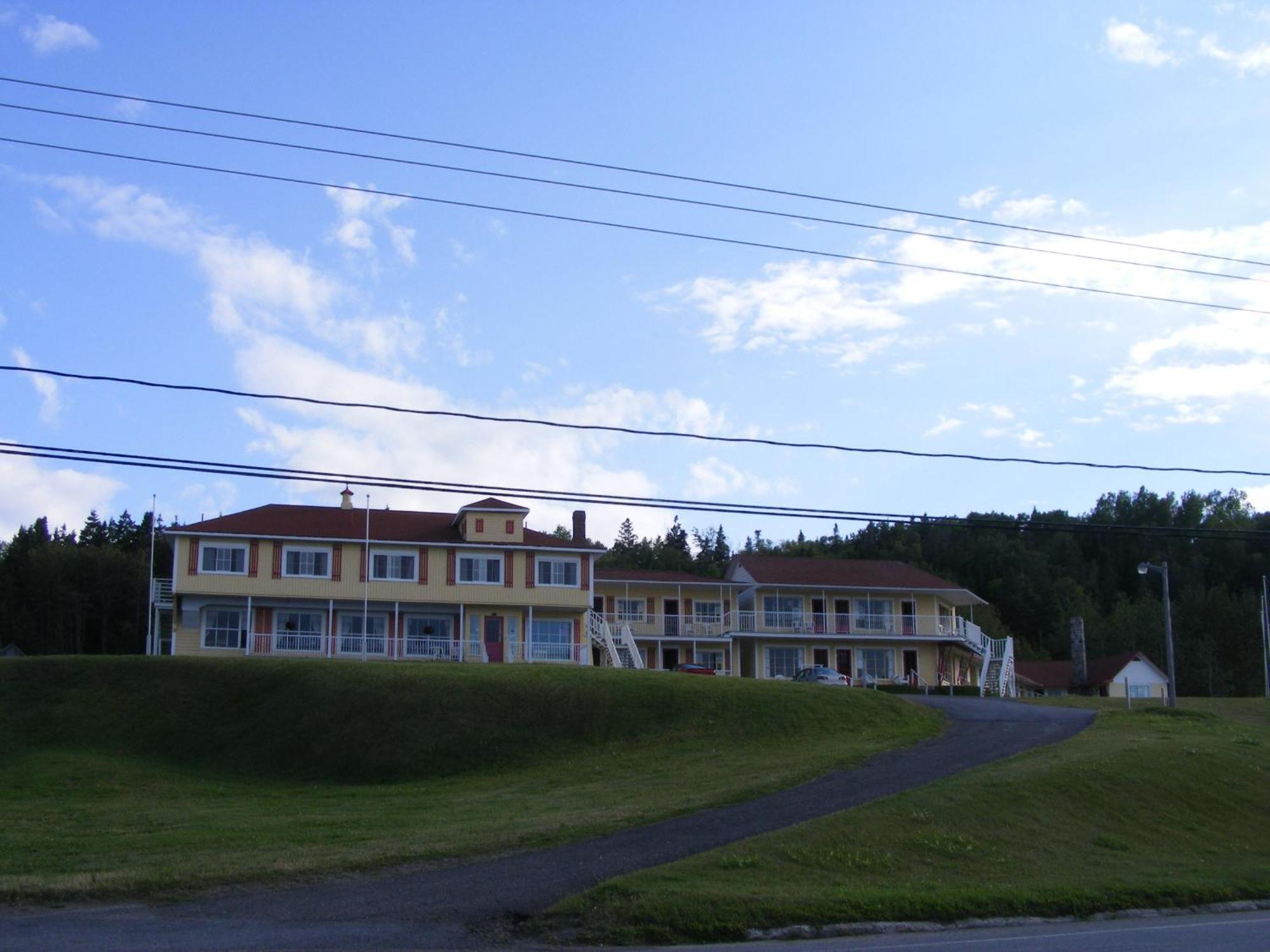 Hotel Motel Bon Accueil Riviere-la-Madeleine Екстер'єр фото
